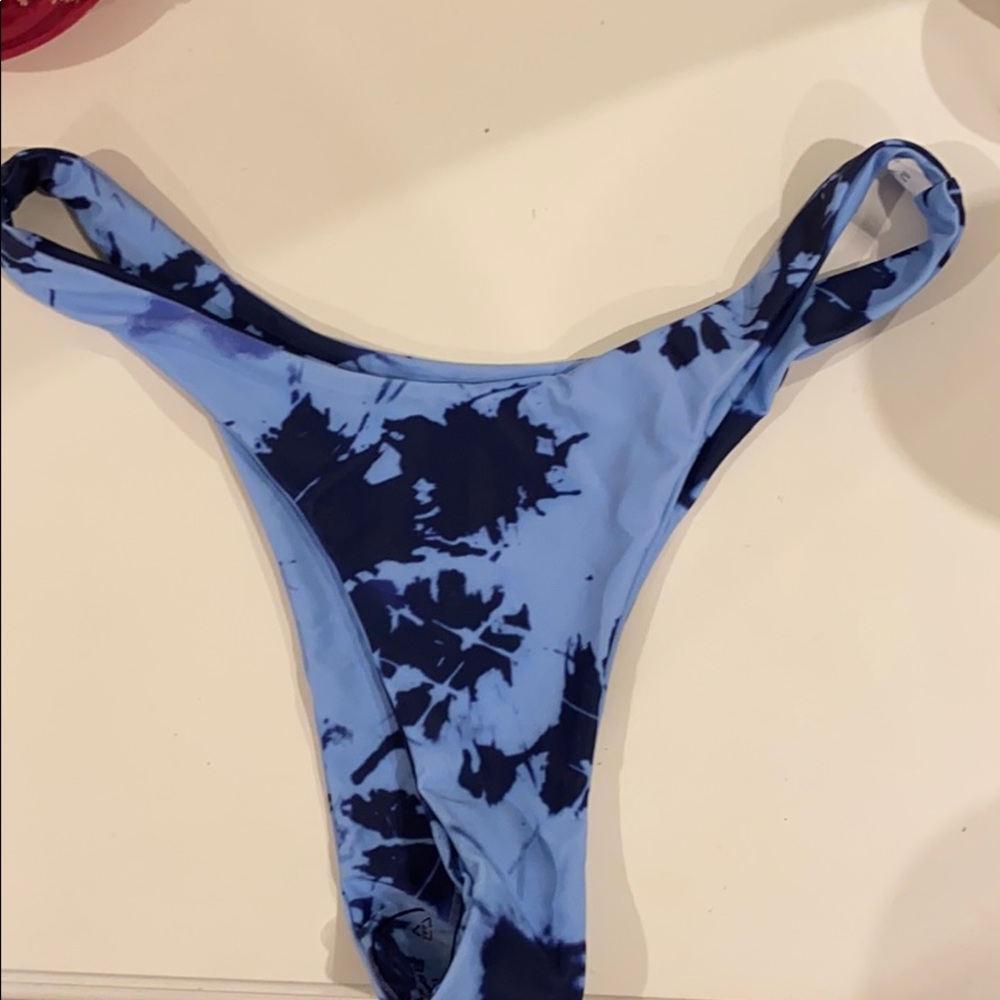 Brand new tye dye bikini bottoms